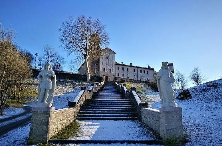 La Casa Di Anna Nel Parco Delle Dolomiti Croce D' Aune 1000 Ml Slm Pedavena 0*,  Italy